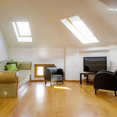 Park Apartment